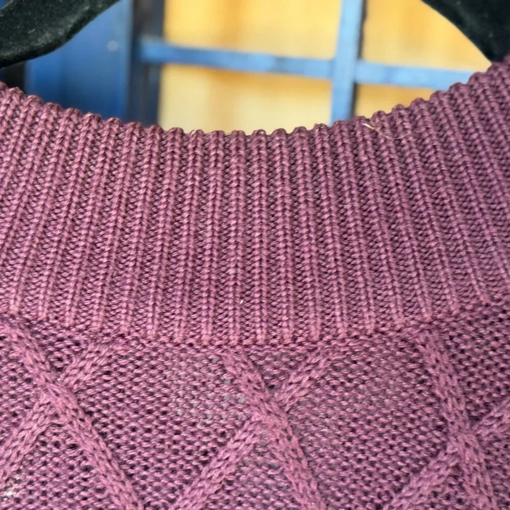 Alfred Dunner maroon Textured Knit Sweater Small - Picture 4 of 7